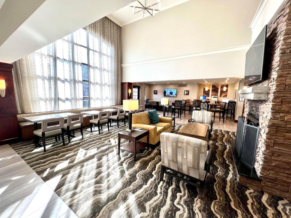 Staybridge Suites Detroit-Novi By Ihg Bagian luar foto