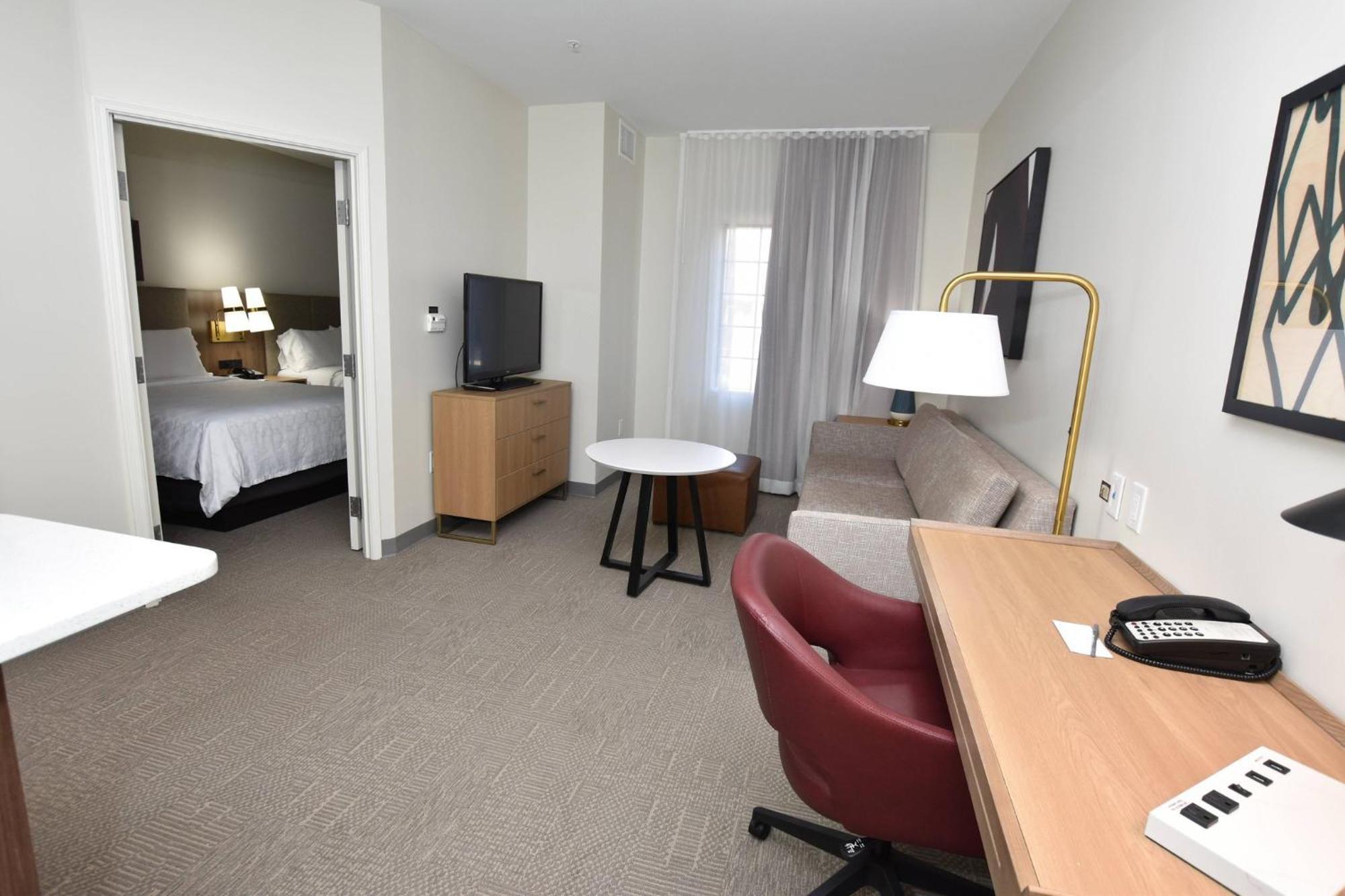 Staybridge Suites Detroit-Novi By Ihg Bagian luar foto